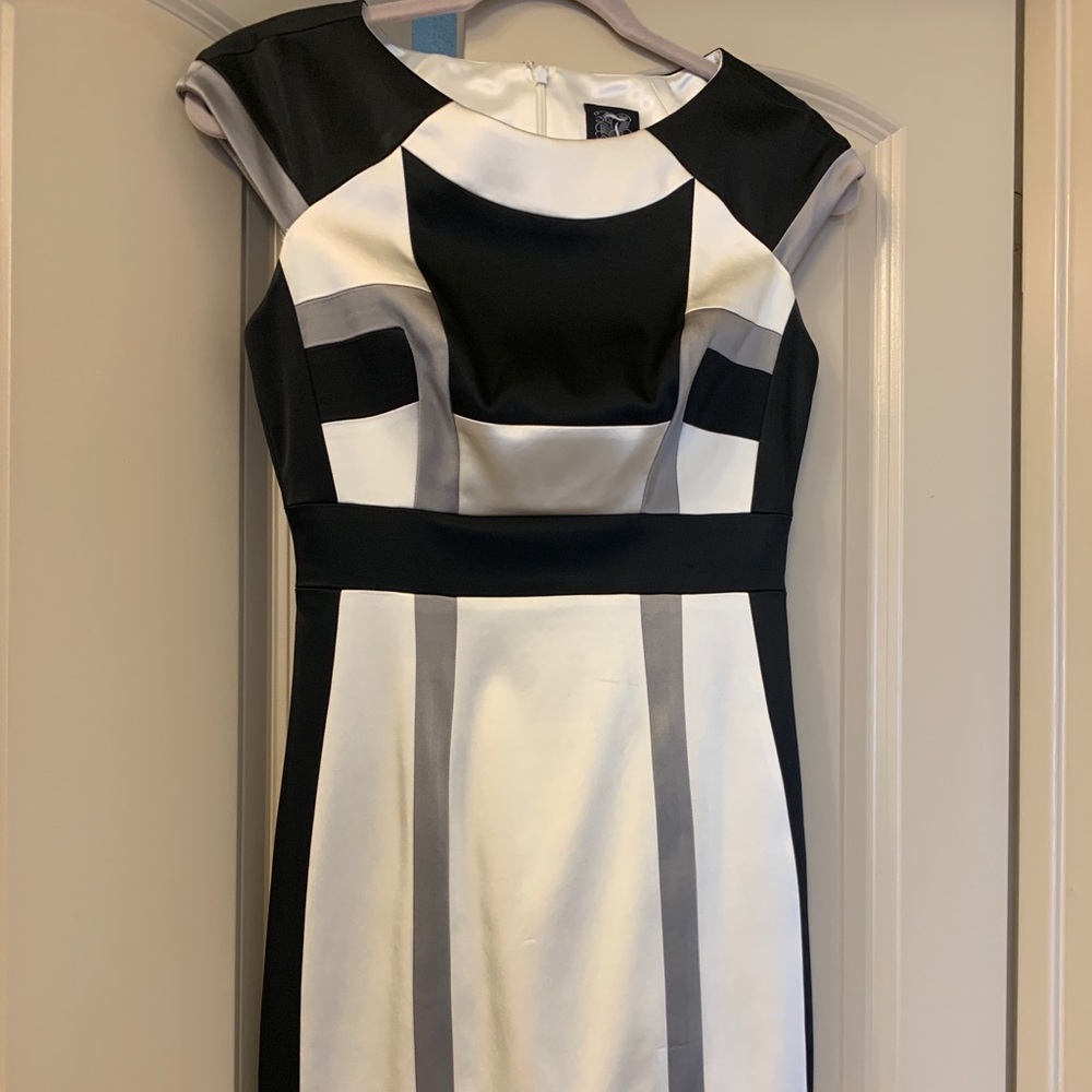 Elegant geometric design dress